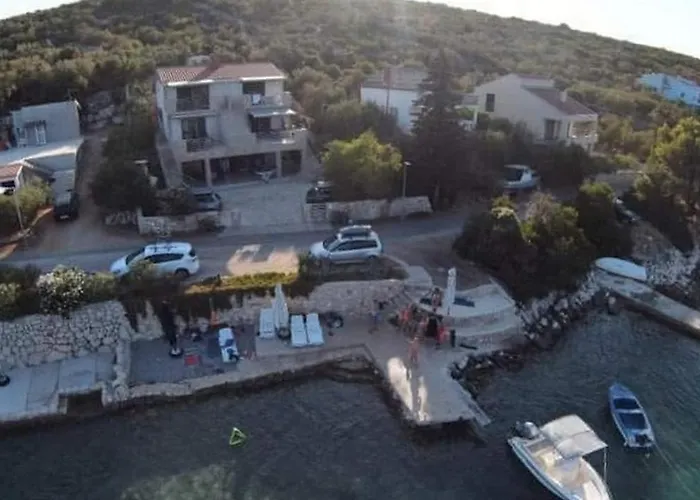 Апартаменты By The Sea Cove Mala Lamjana, Ugljan - 21182 Кали