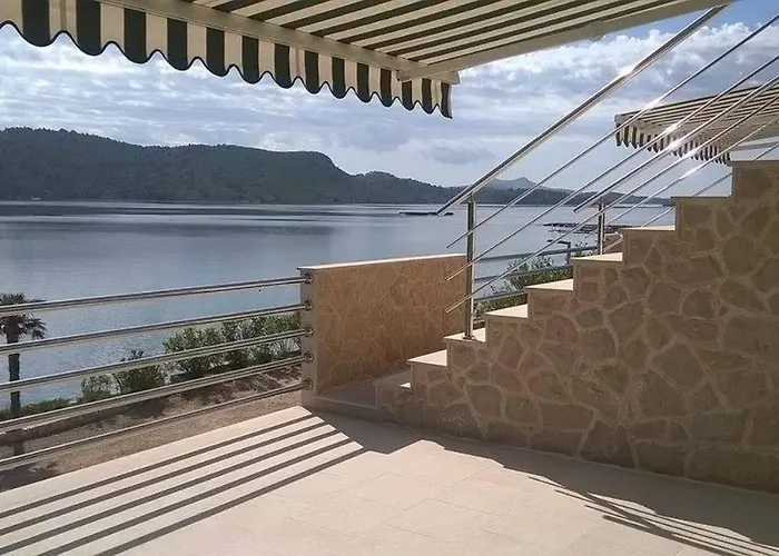 By The Sea Cove Mala Lamjana, Ugljan - 21182 Кали