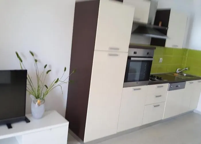 By The Sea Cove Mala Lamjana, Ugljan - 21182 Апартаменты