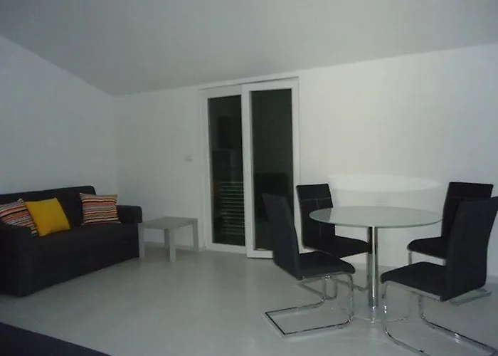 Апартаменты By The Sea Cove Mala Lamjana, Ugljan - 21182